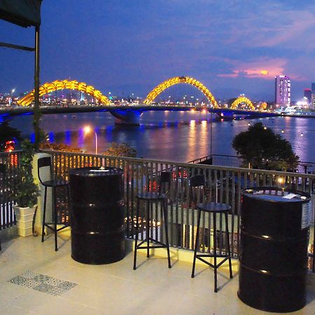 岘港森茨酒店 外观 照片